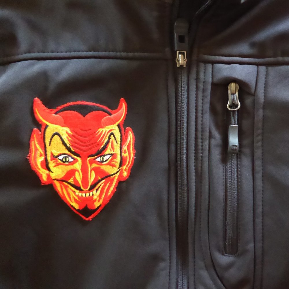FREE COUNTRY BRAND MENS BLACK FULL ZIPPER DEVIL SATAN PATCH JACKET (PRE-OWNED) L - Picture 3 of 11